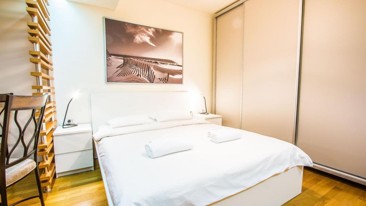 Luxury Apartment Bucharest Mall Area Buitenkant foto