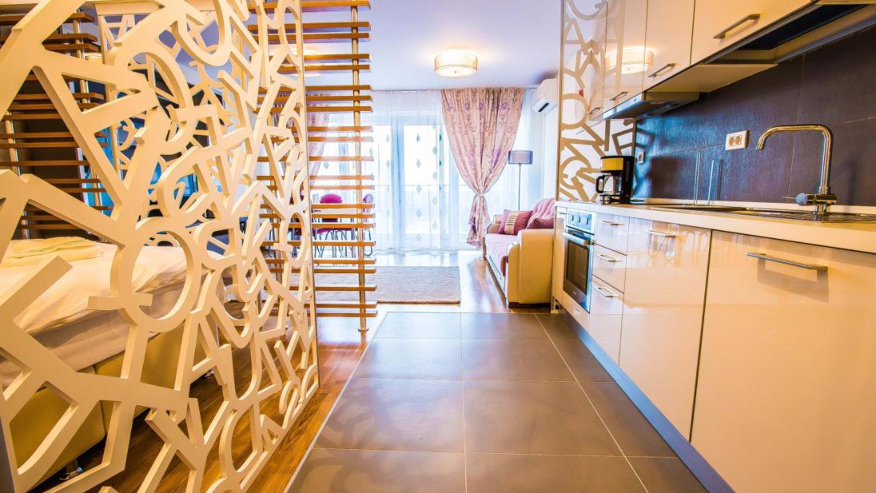 Luxury Apartment Bucharest Mall Area Buitenkant foto