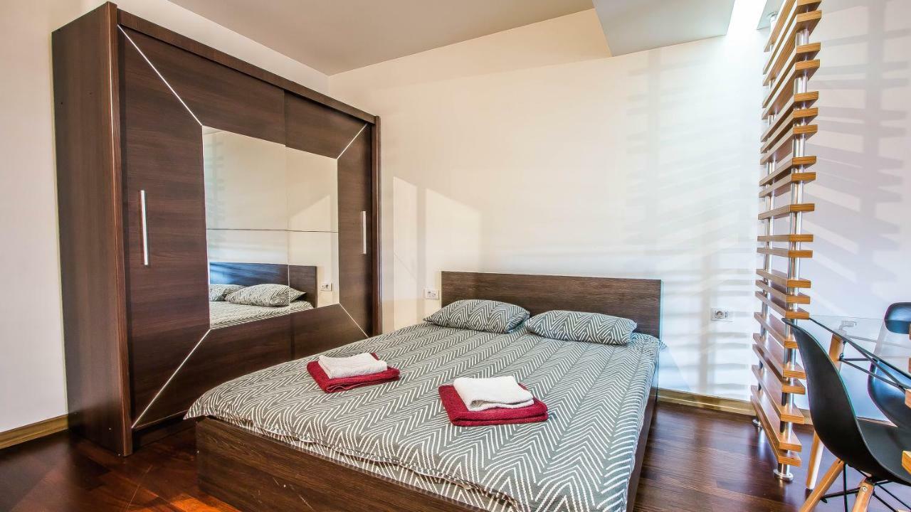 Luxury Apartment Bucharest Mall Area Buitenkant foto
